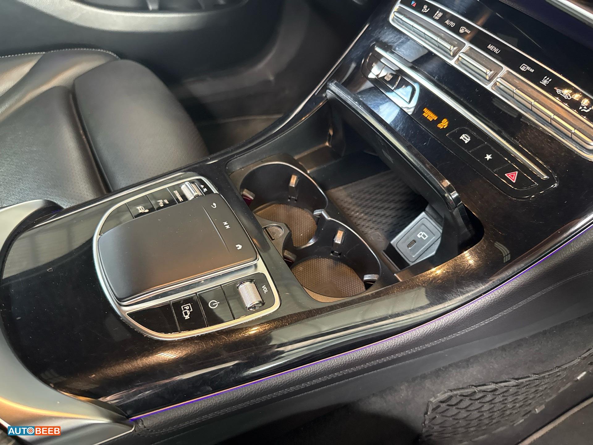 Mercedes Benz EQC400 2020