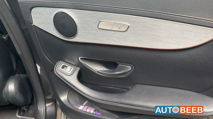 Mercedes Benz EQC400 2020