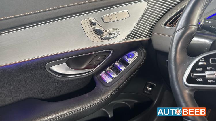 Mercedes Benz EQC400 2020