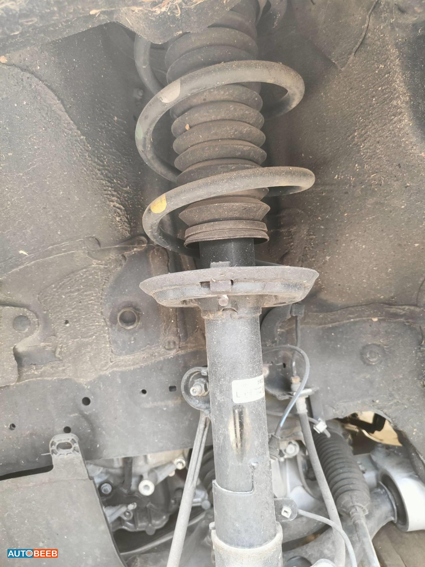 صنوبرص أمامي هوندا cr v 2025