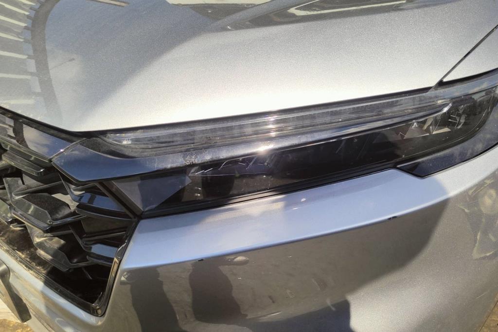 ضوء امامي يمين شمال هوندا cr v 2025