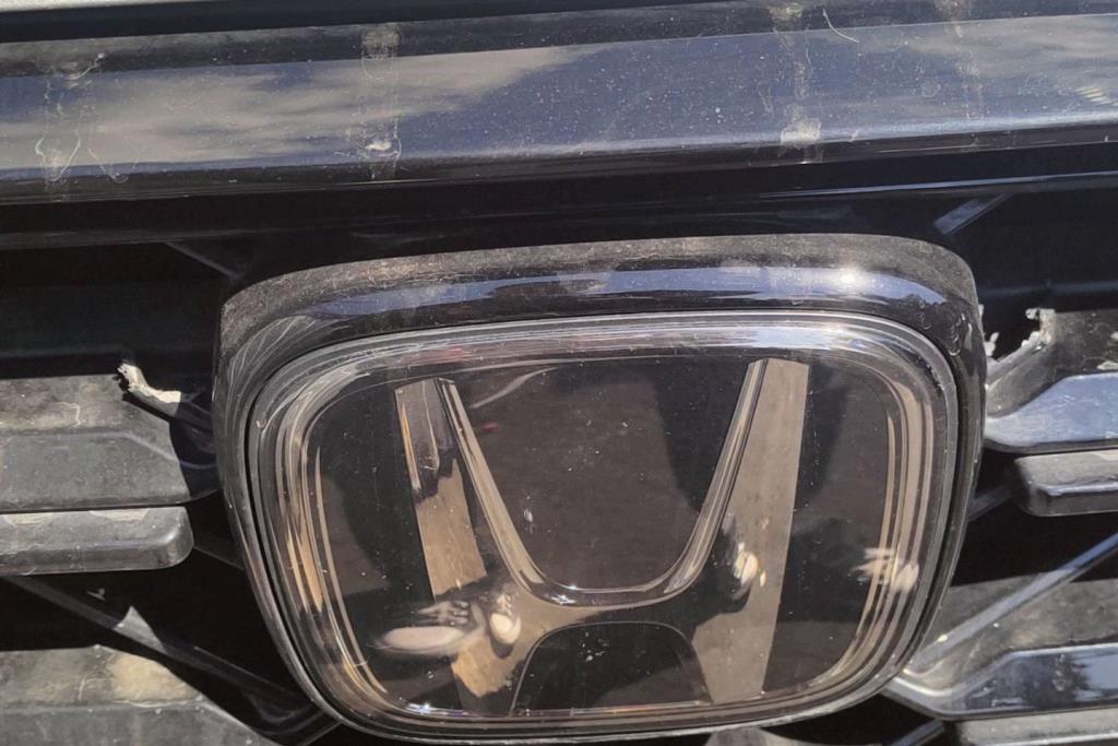 شعار طمبون امامي هوندا cr v 2025