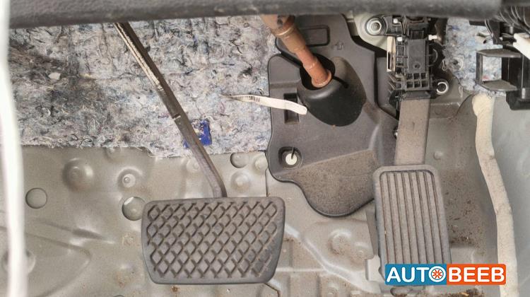 دعسات بريك بنزين هوندا cr v 2025