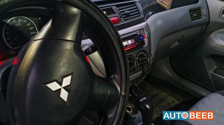 ميتسوبيشي لانسر 2011