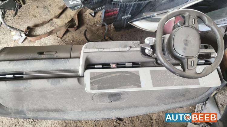 Cabin  Dashboard Hyundai Sonata