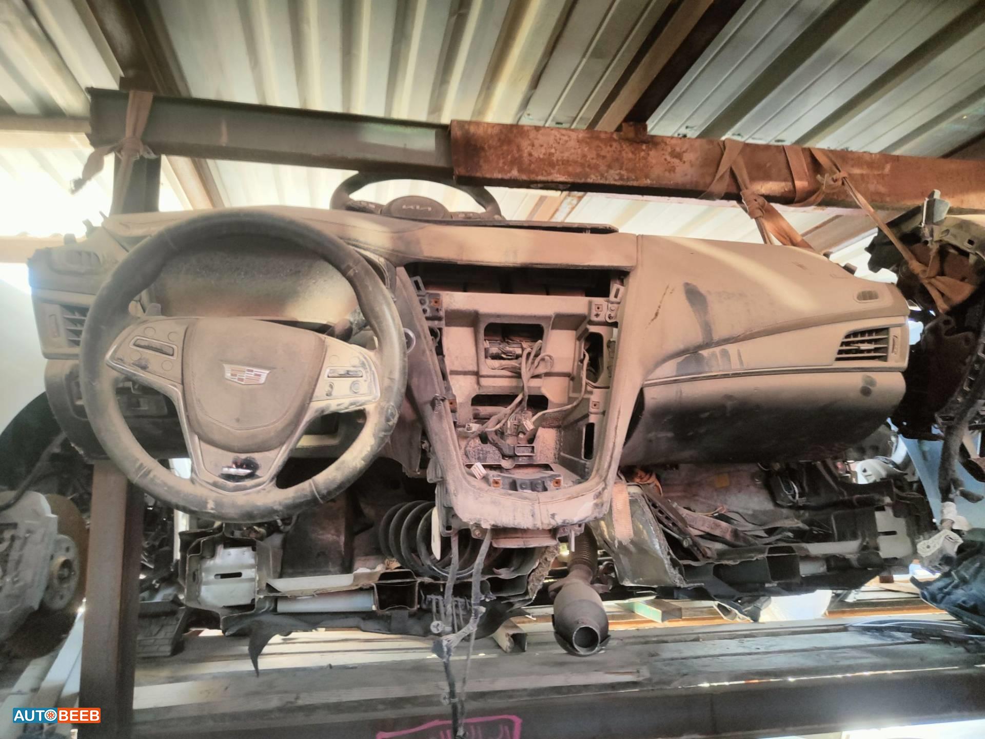 Cabin  Dashboard Cadillac Escalade