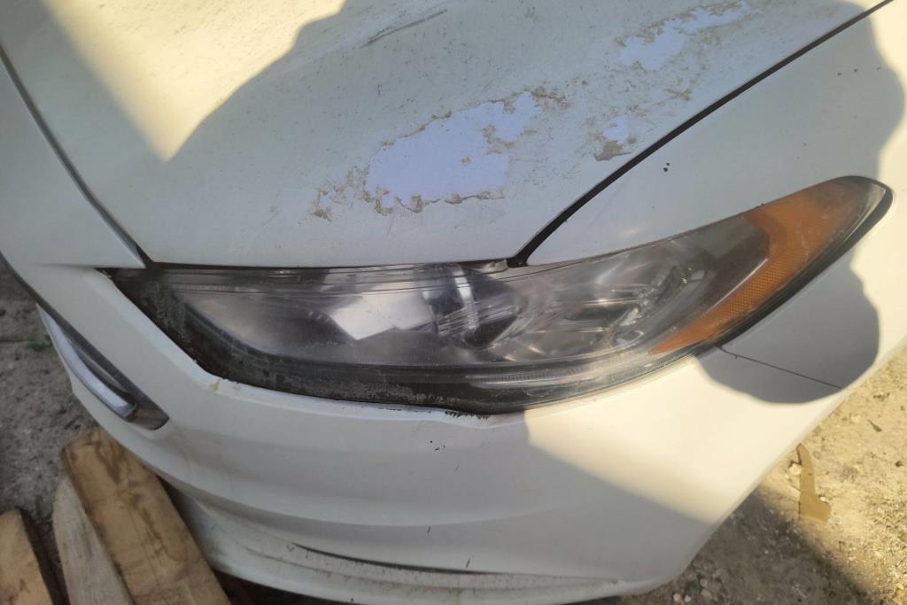 ضوء امامي شمال فورد فيوجن 2018 2019