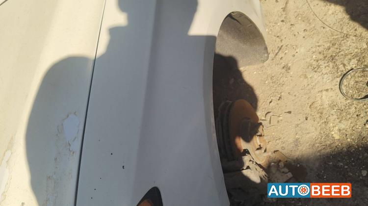 جناح أمامي شمال فورد فيوجن 2018 2019