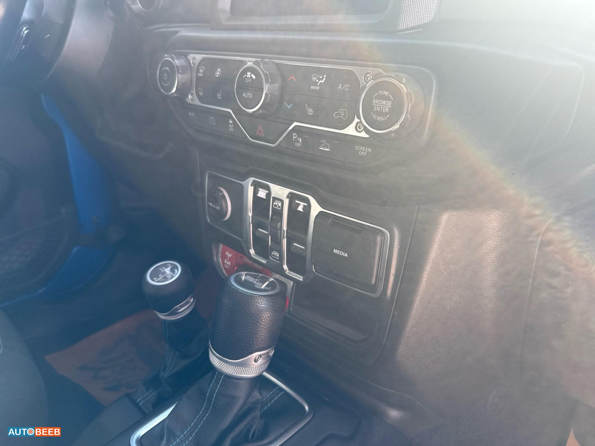 جيب رانجلر 2021