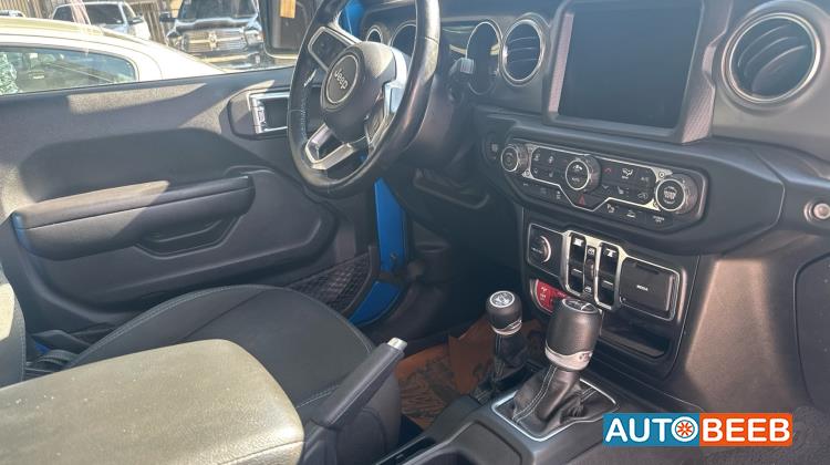 جيب رانجلر 2021