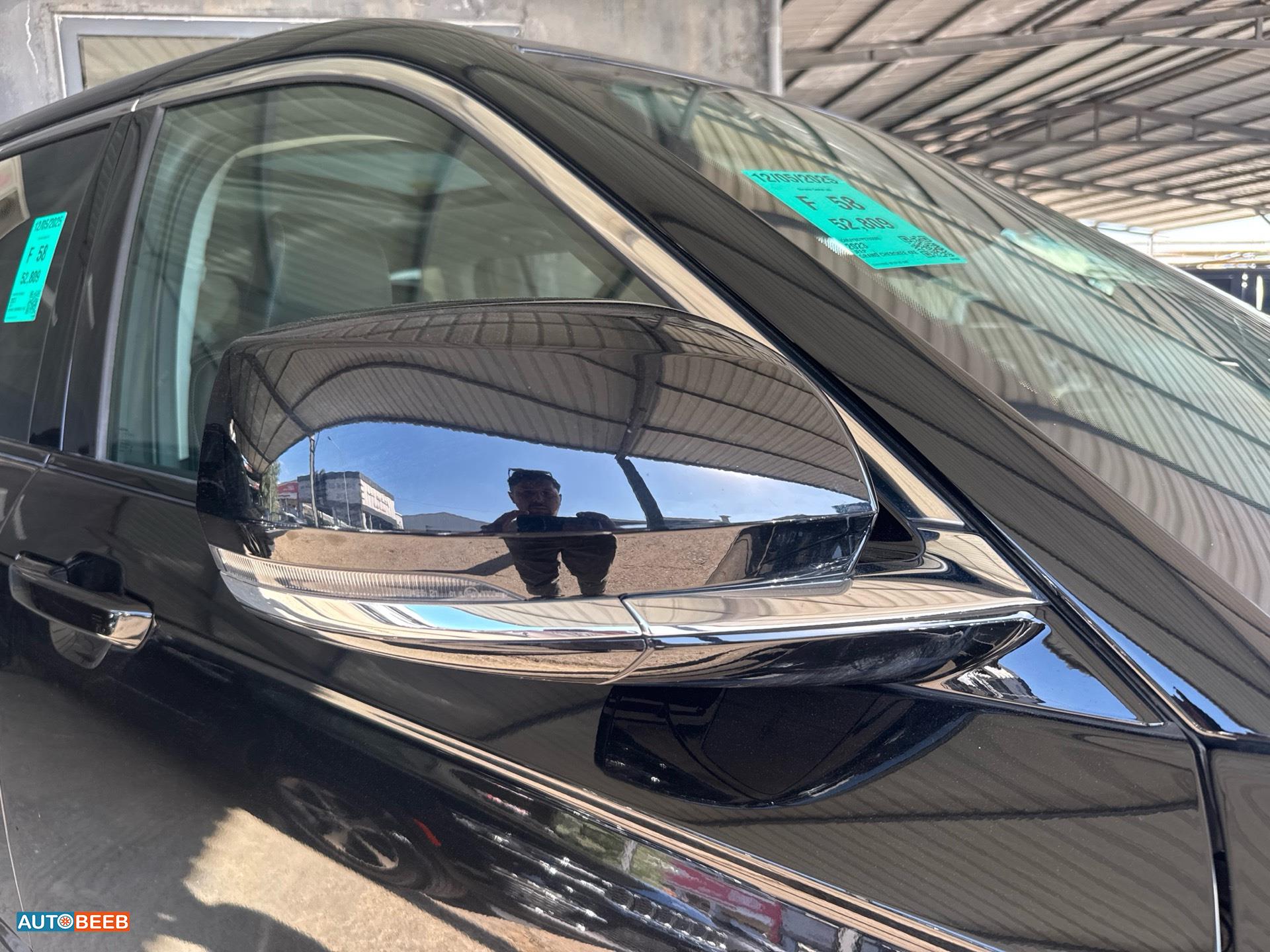 جيب جراند شيروكي 2023