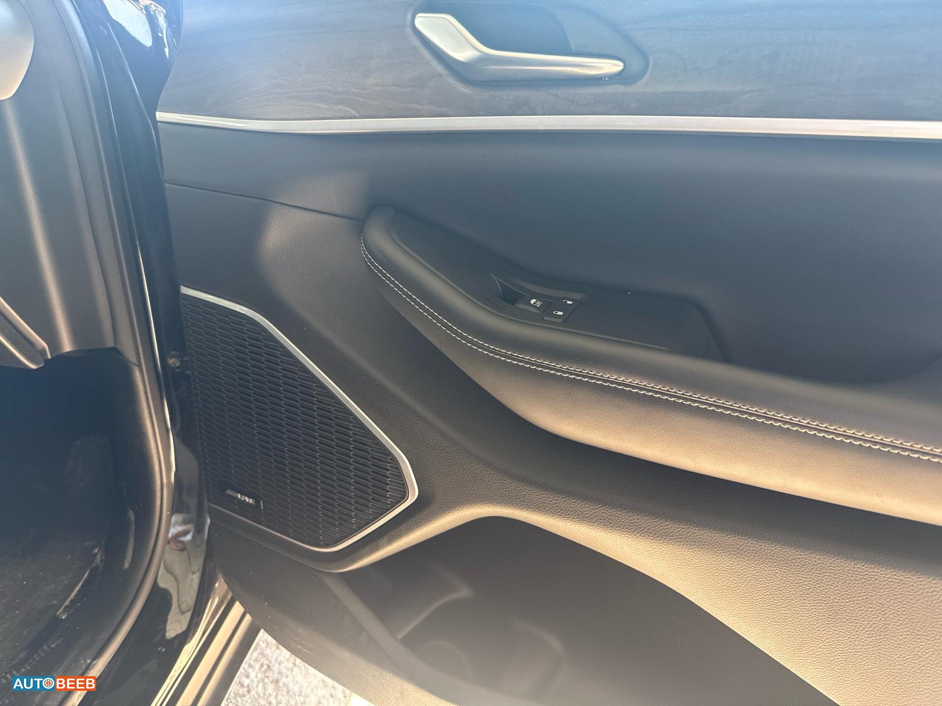 جيب جراند شيروكي 2023