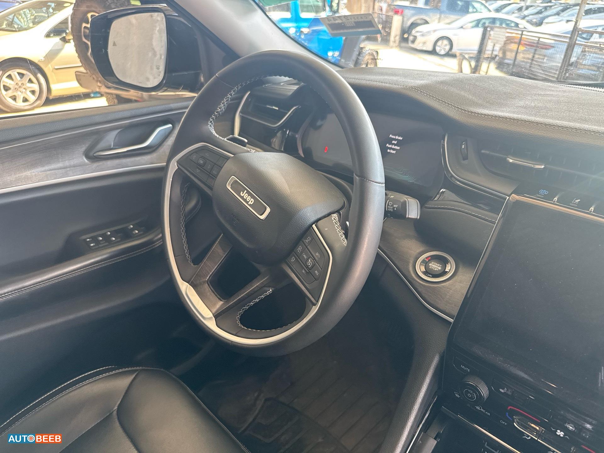 جيب جراند شيروكي 2023