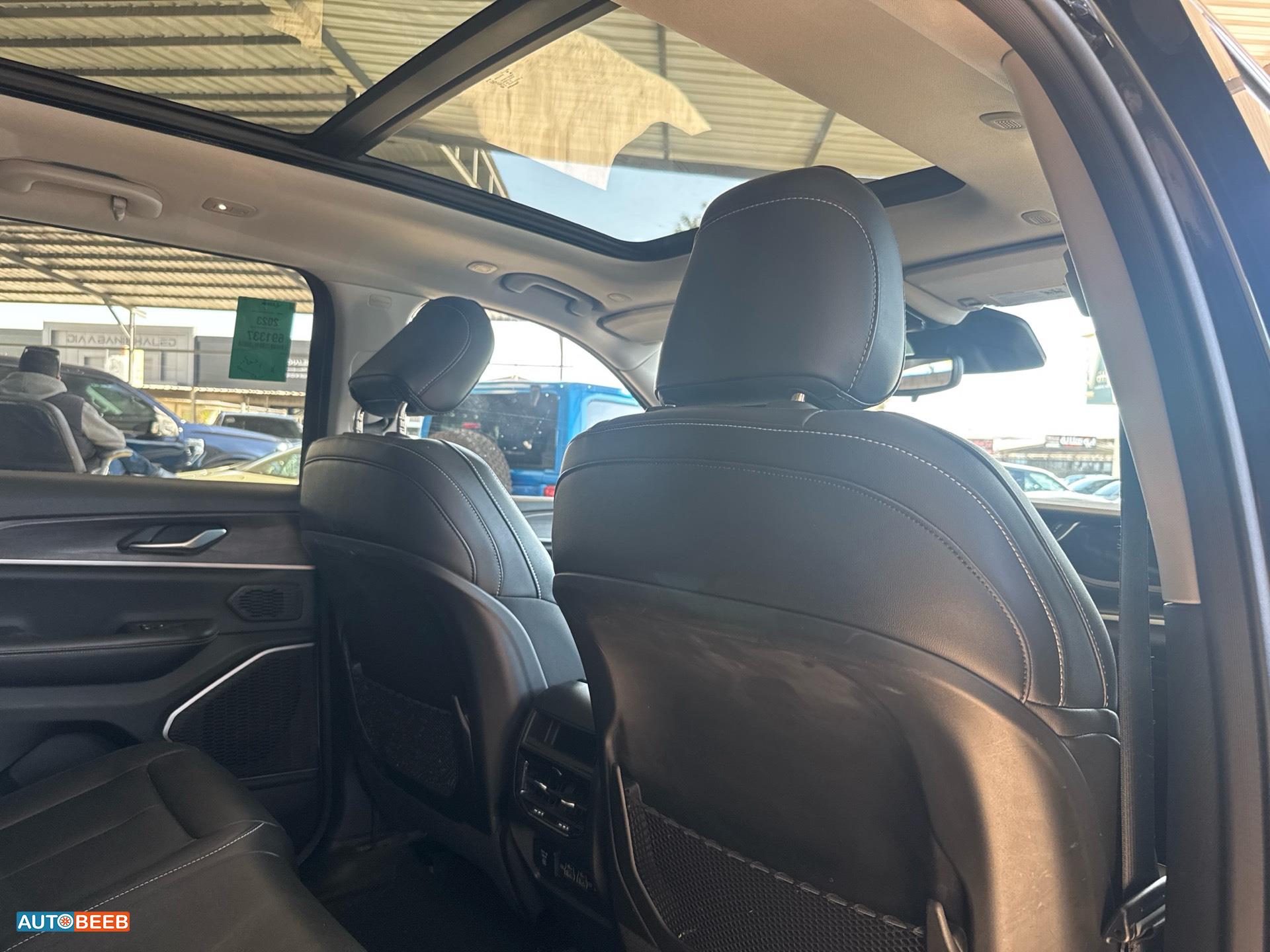 جيب جراند شيروكي 2023