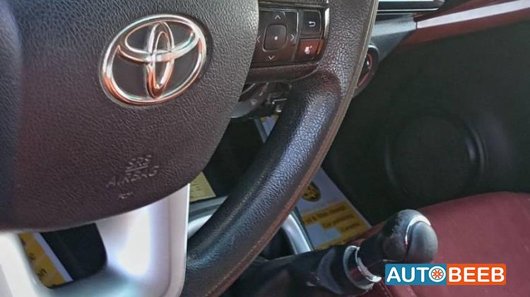 Toyota Hilux 2019