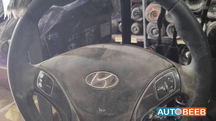 Cabin  Steering Wheel Hyundai Avante