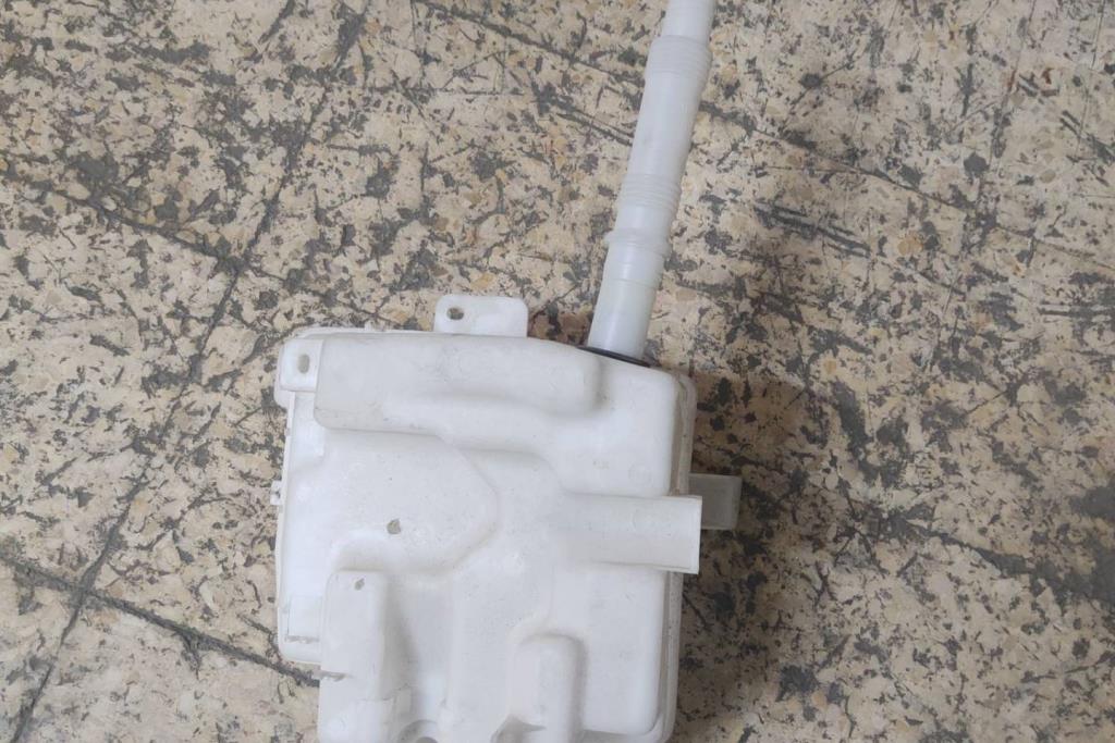 مطرة مساحات ميتسوبيشي اوتلاندر 2016 2017