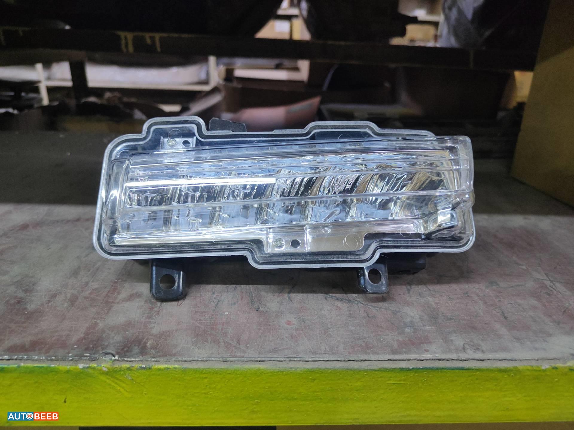 كشاف امامي ميتسوبيشي باجيرو led 2016 2017