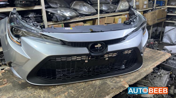 واجهة تويوتا كورولا أمريكي