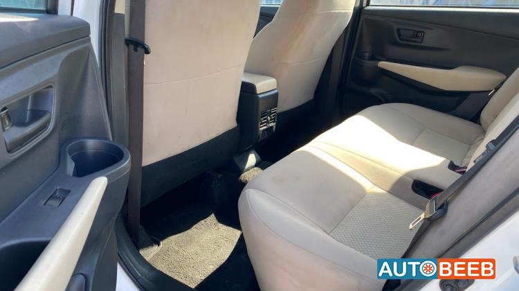 تويوتا ياريس 2023