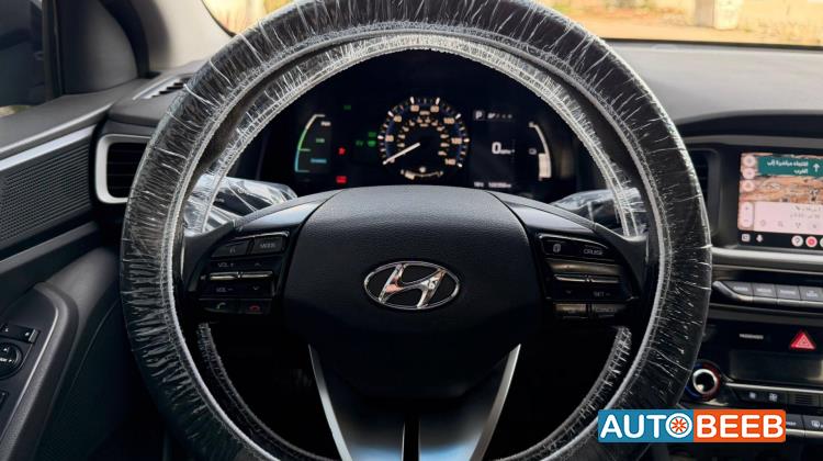 هيونداي ايونيك 2018