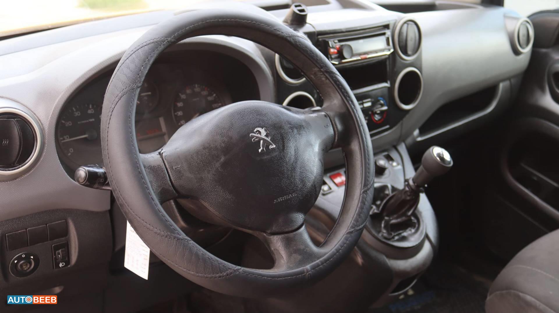 بيجو بارتنر 2015