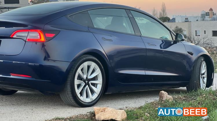 Tesla 3 2022