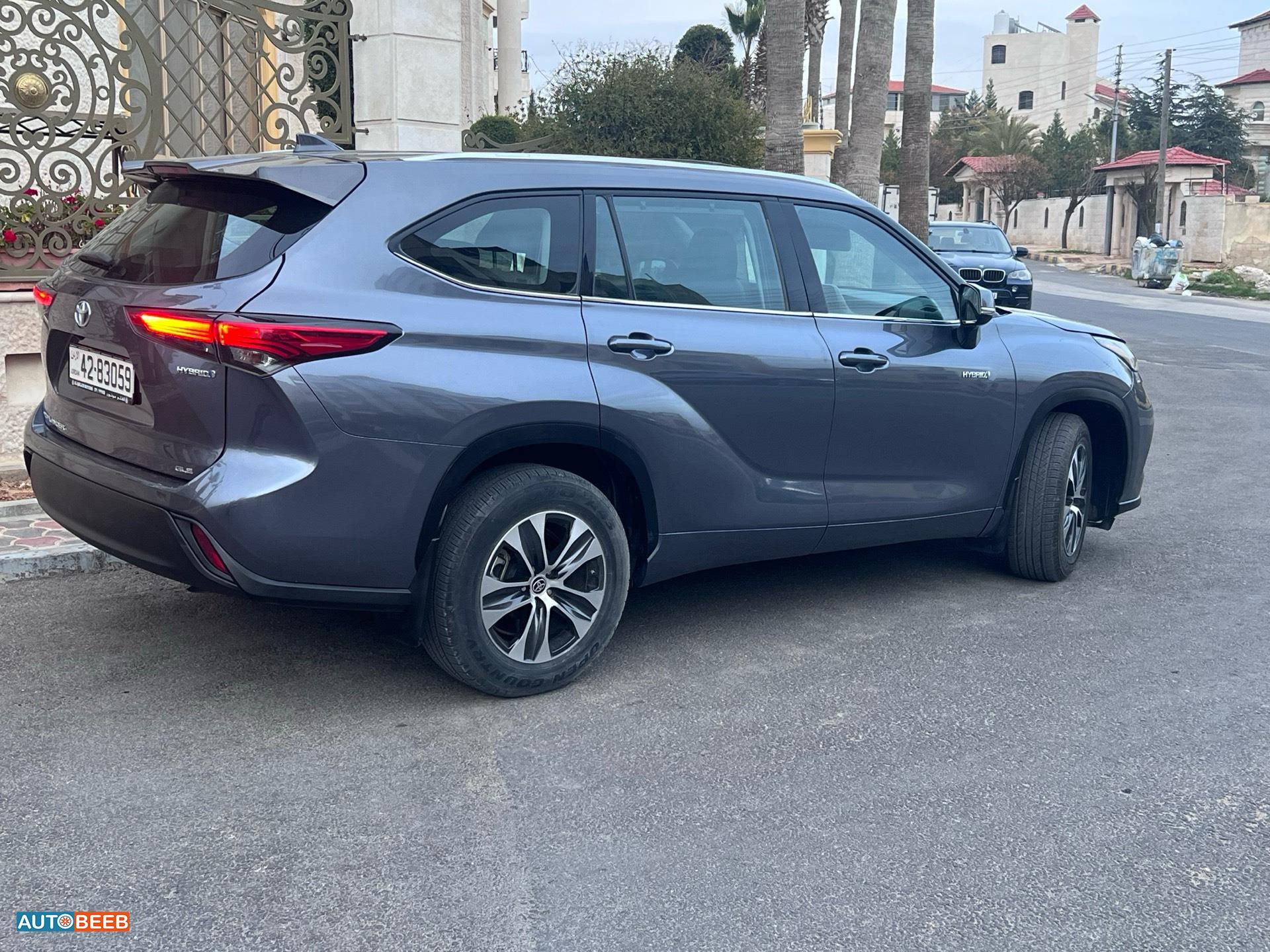 Toyota Highlander 2020