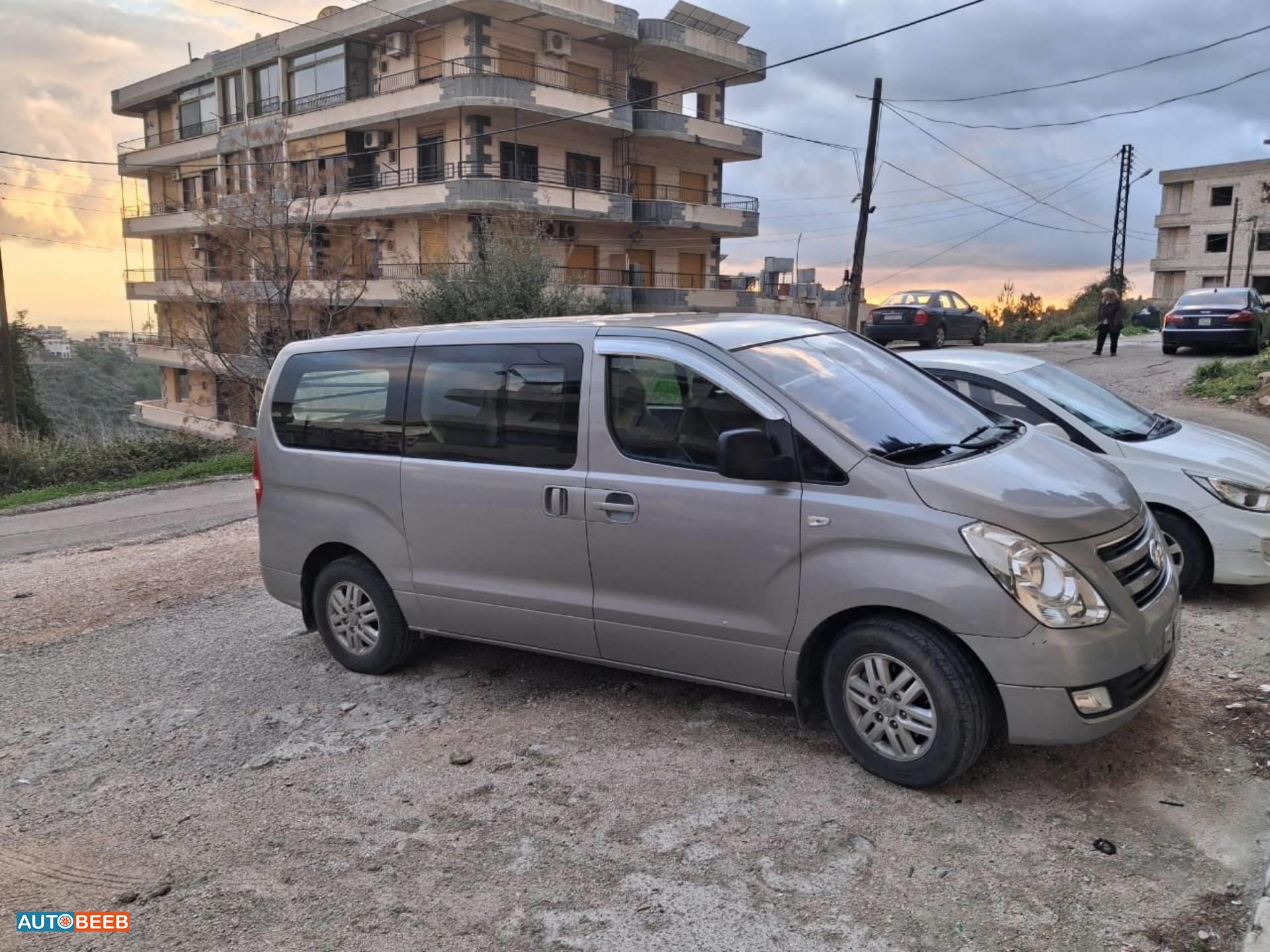 ميني باص هيونداي 2016