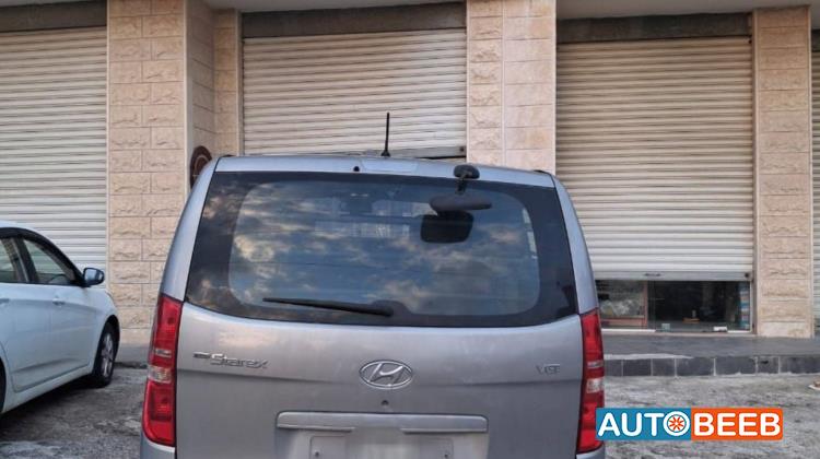 ميني باص هيونداي 2016