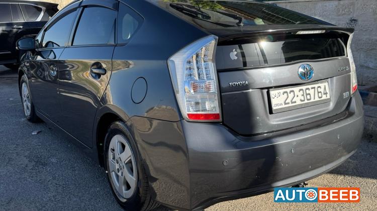 Toyota Prius 2012