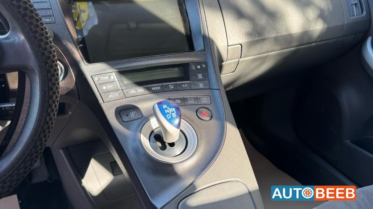 Toyota Prius 2012