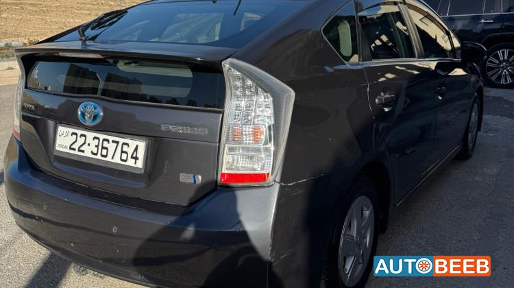 Toyota Prius 2012