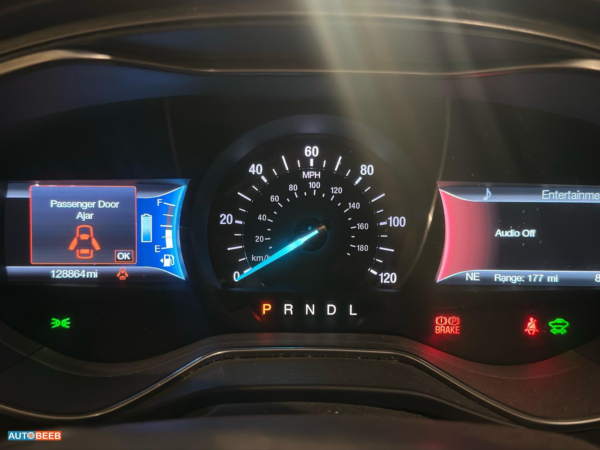 فورد فيوجن 2017