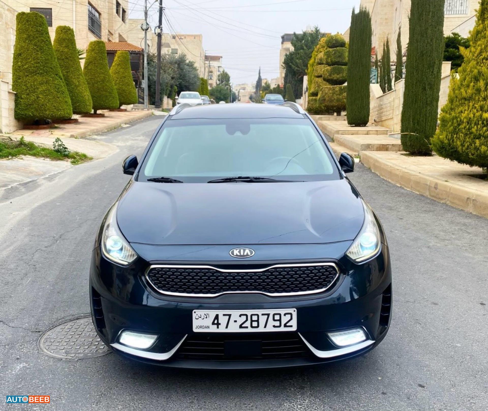 كيا نيرو 2017