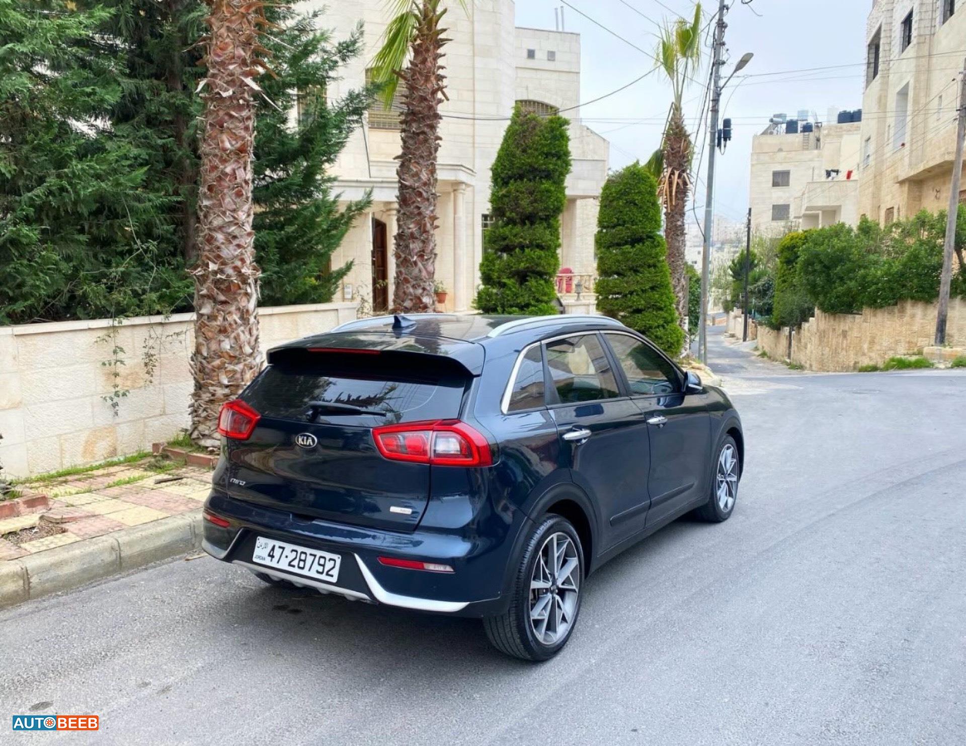 كيا نيرو 2017