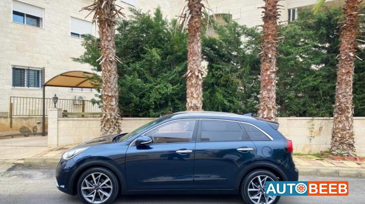 كيا نيرو 2017