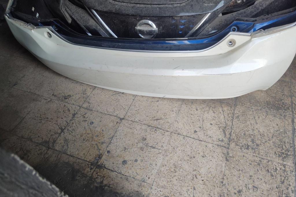 طمبون خلفي تويوتا بريوس 2010 2011 2012 2013 2014 2015