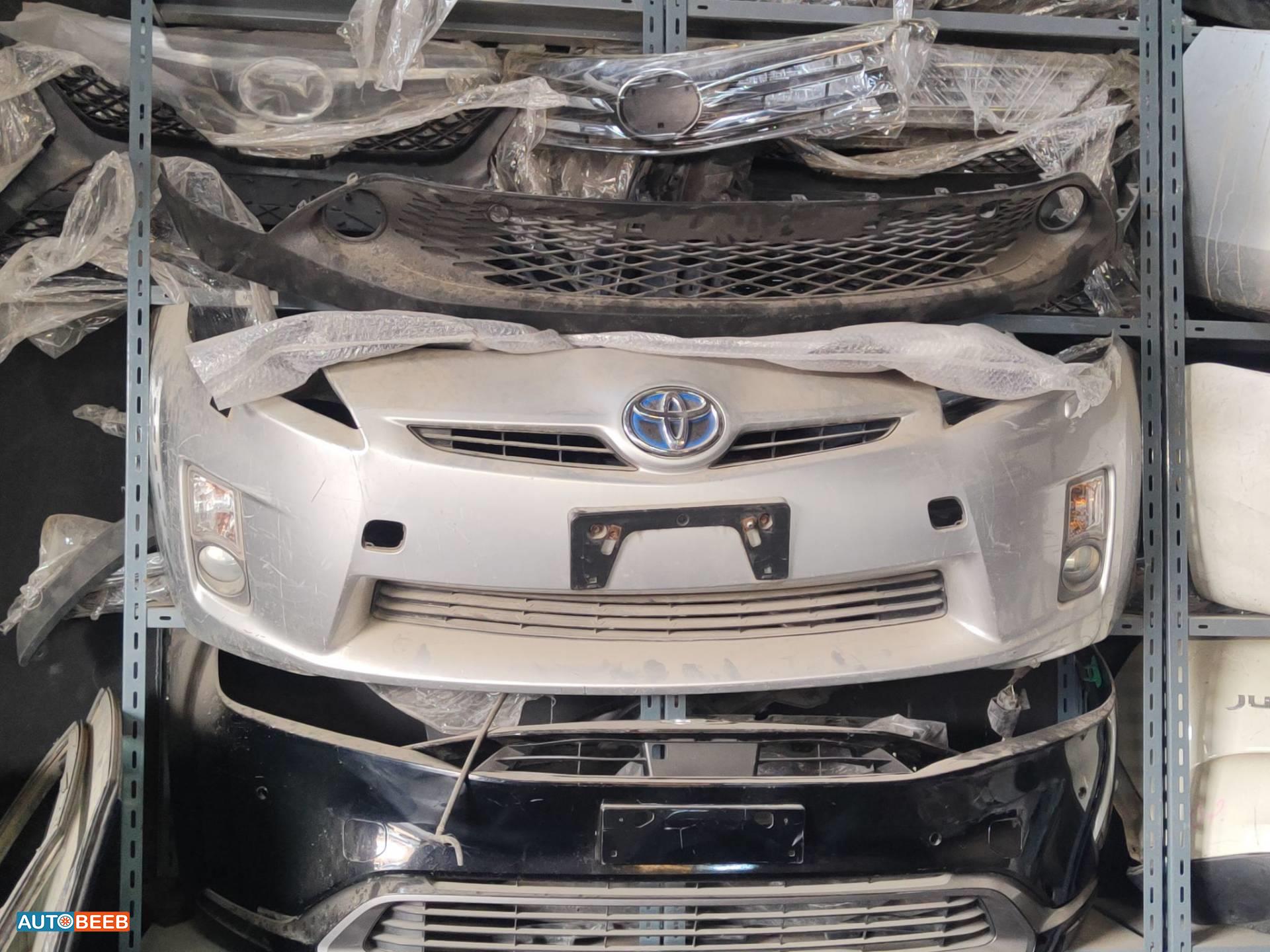 Body  Bumper Toyota Prius