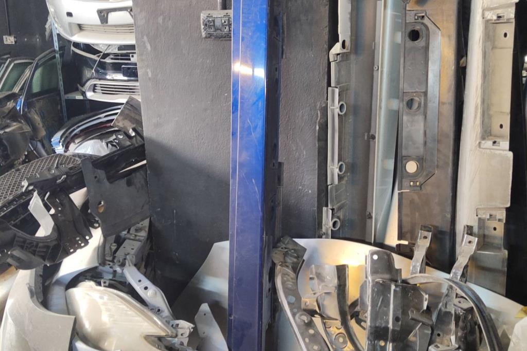 Body  Other Toyota Prius