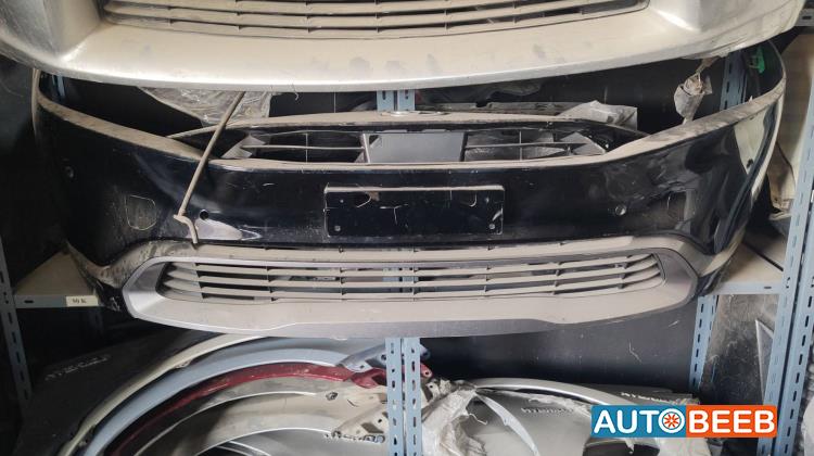 Body  Bumper Toyota Prius