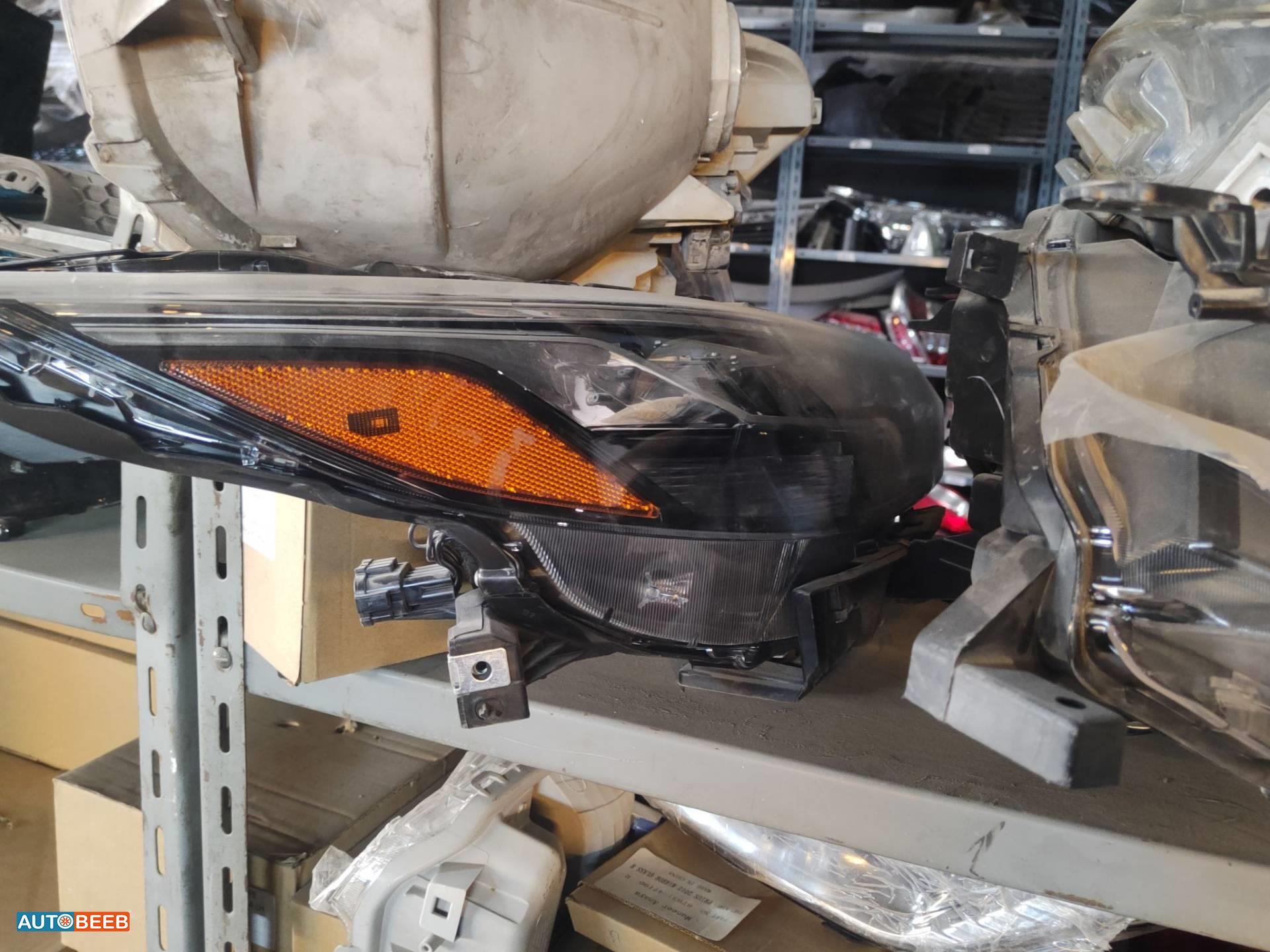 Lights Front light Toyota Camry