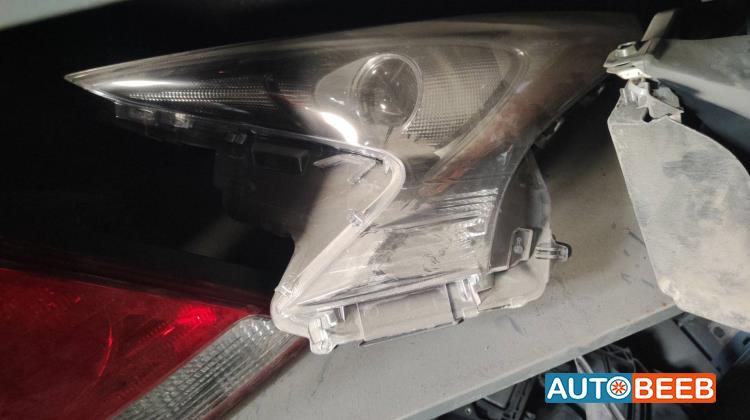 Lights Front light Toyota Prius