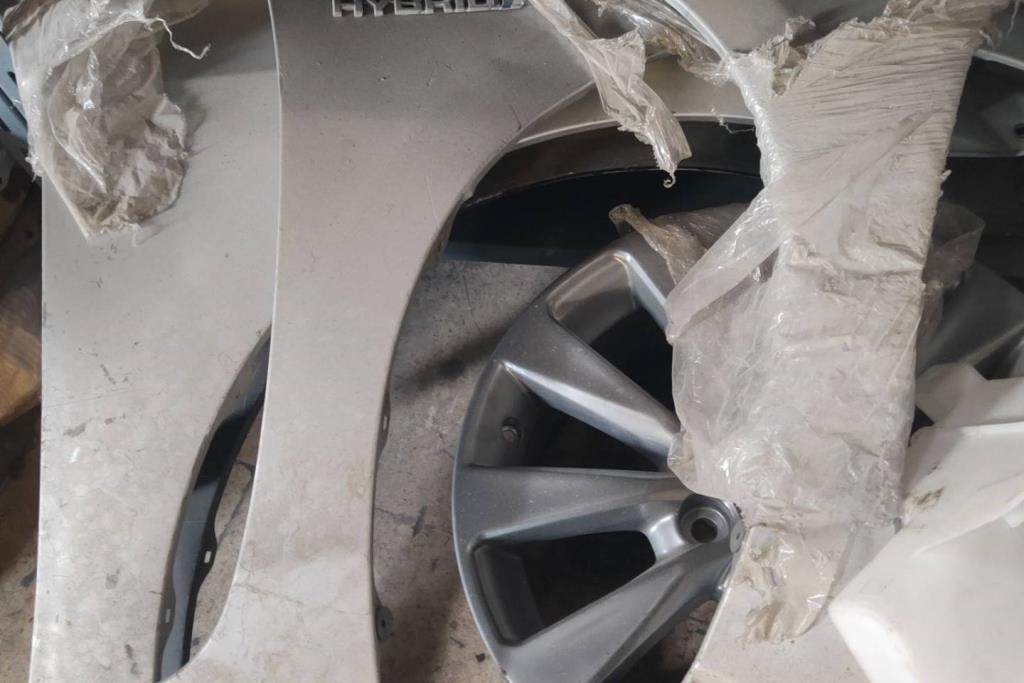 Body  Fenders  Toyota Prius C