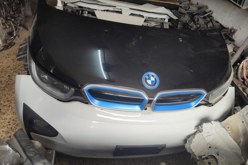 Body  Front clip BMW i3