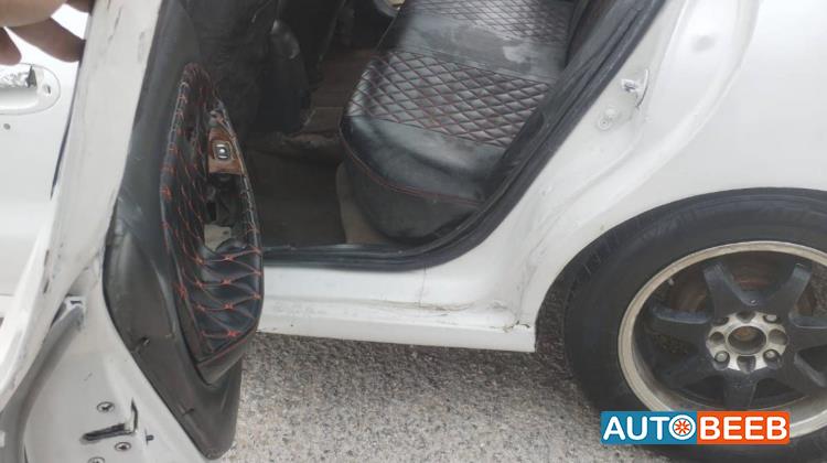 هيونداي افانتي 1997