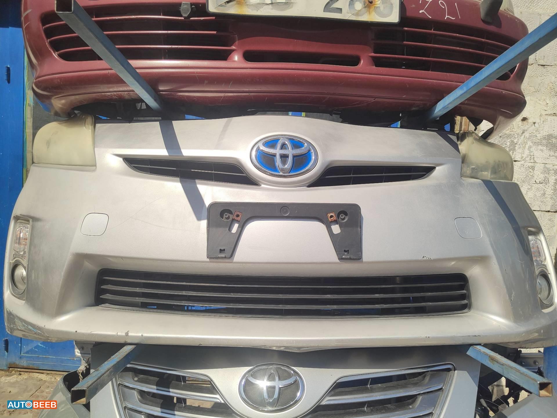 Body  Bumper Toyota Prius