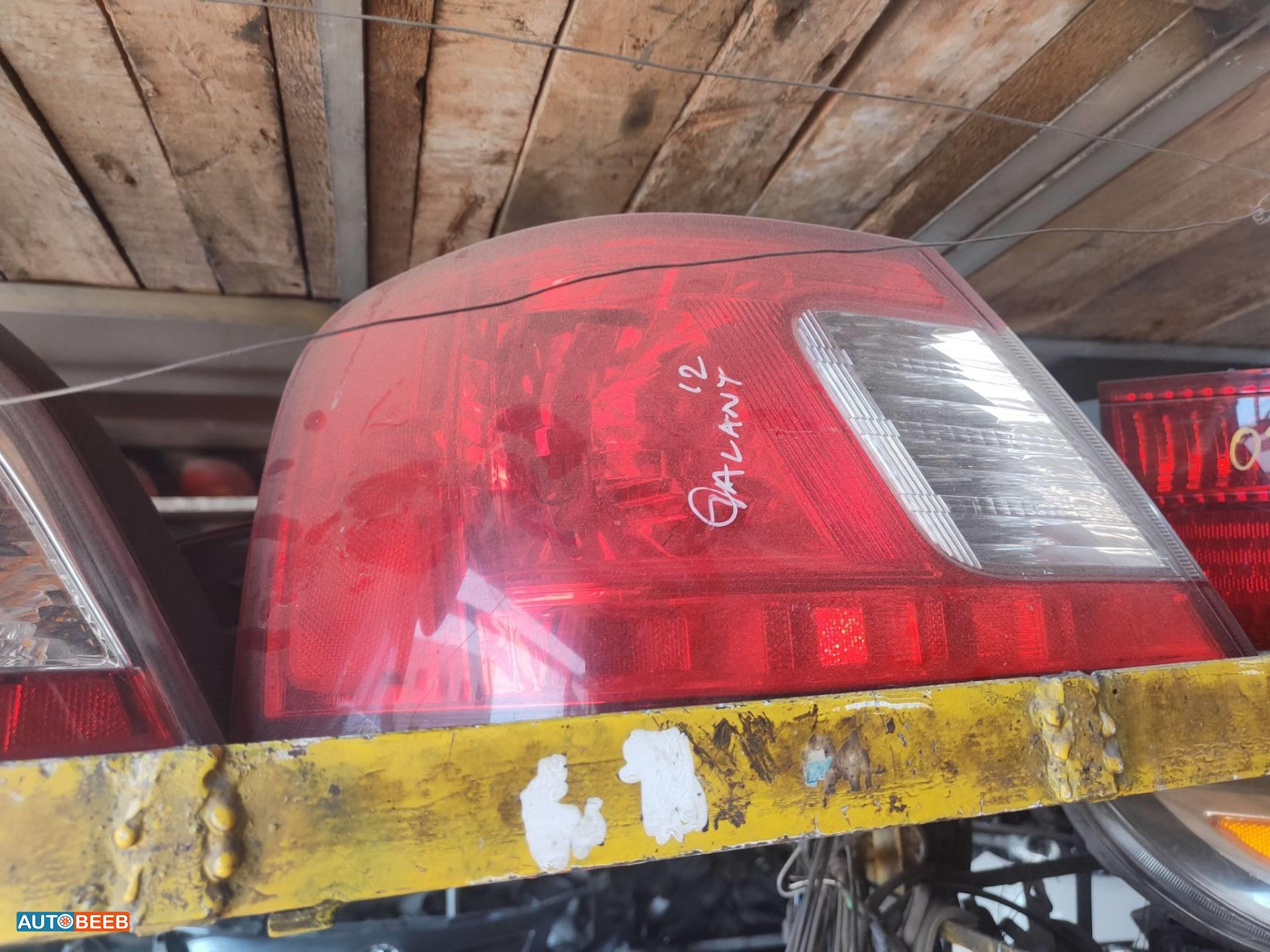 ضوء خلفي يمين شمال ميتسوبيشي جالنت 2012 2013