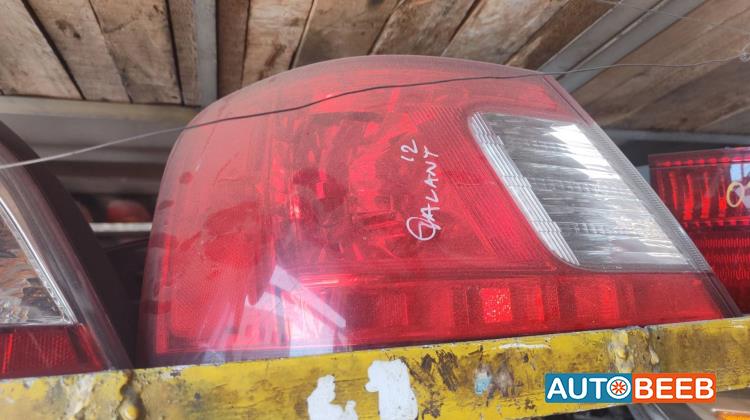 ضوء خلفي يمين شمال ميتسوبيشي جالنت 2012 2013