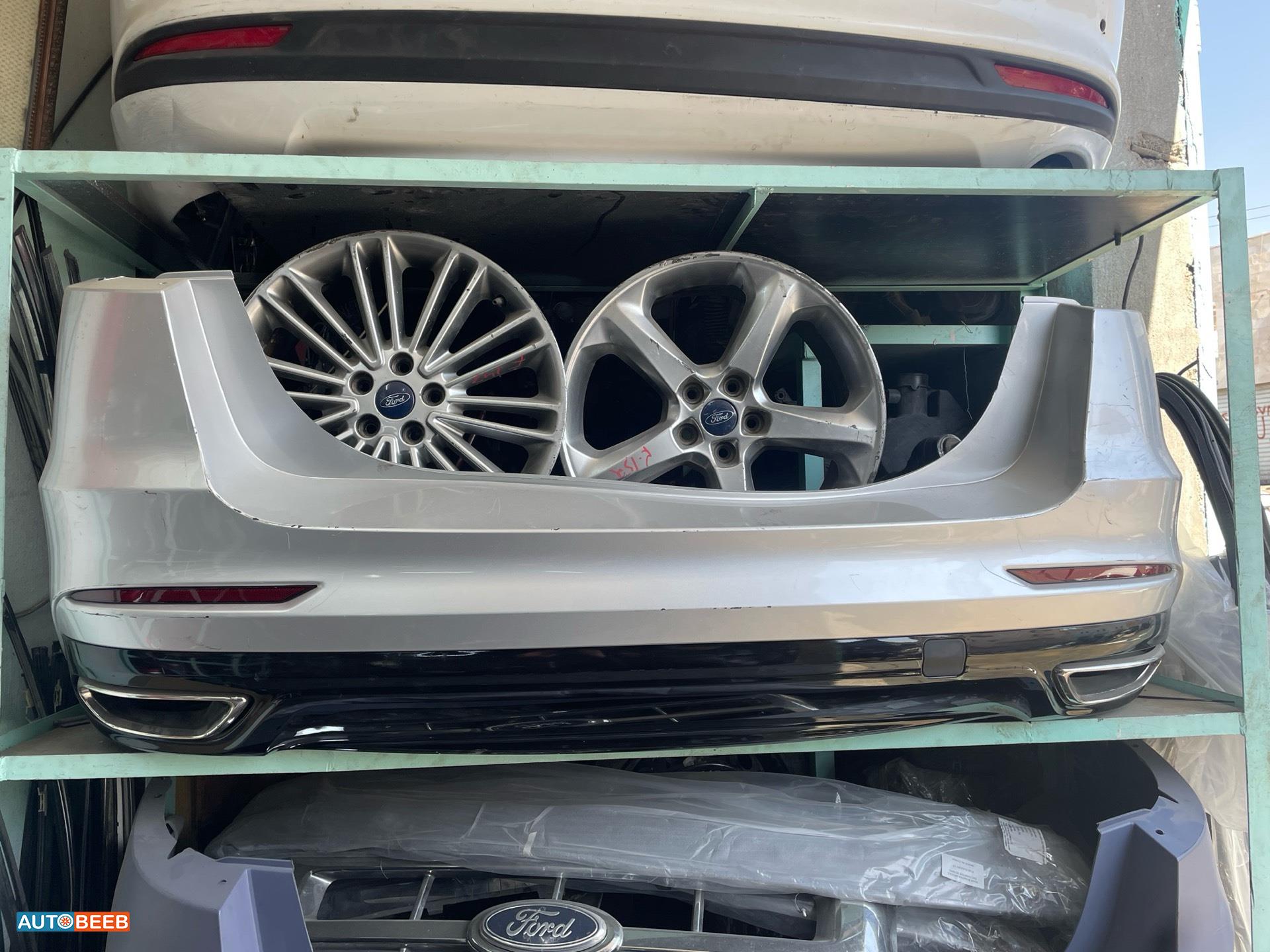 Body  Bumper Ford Fusion